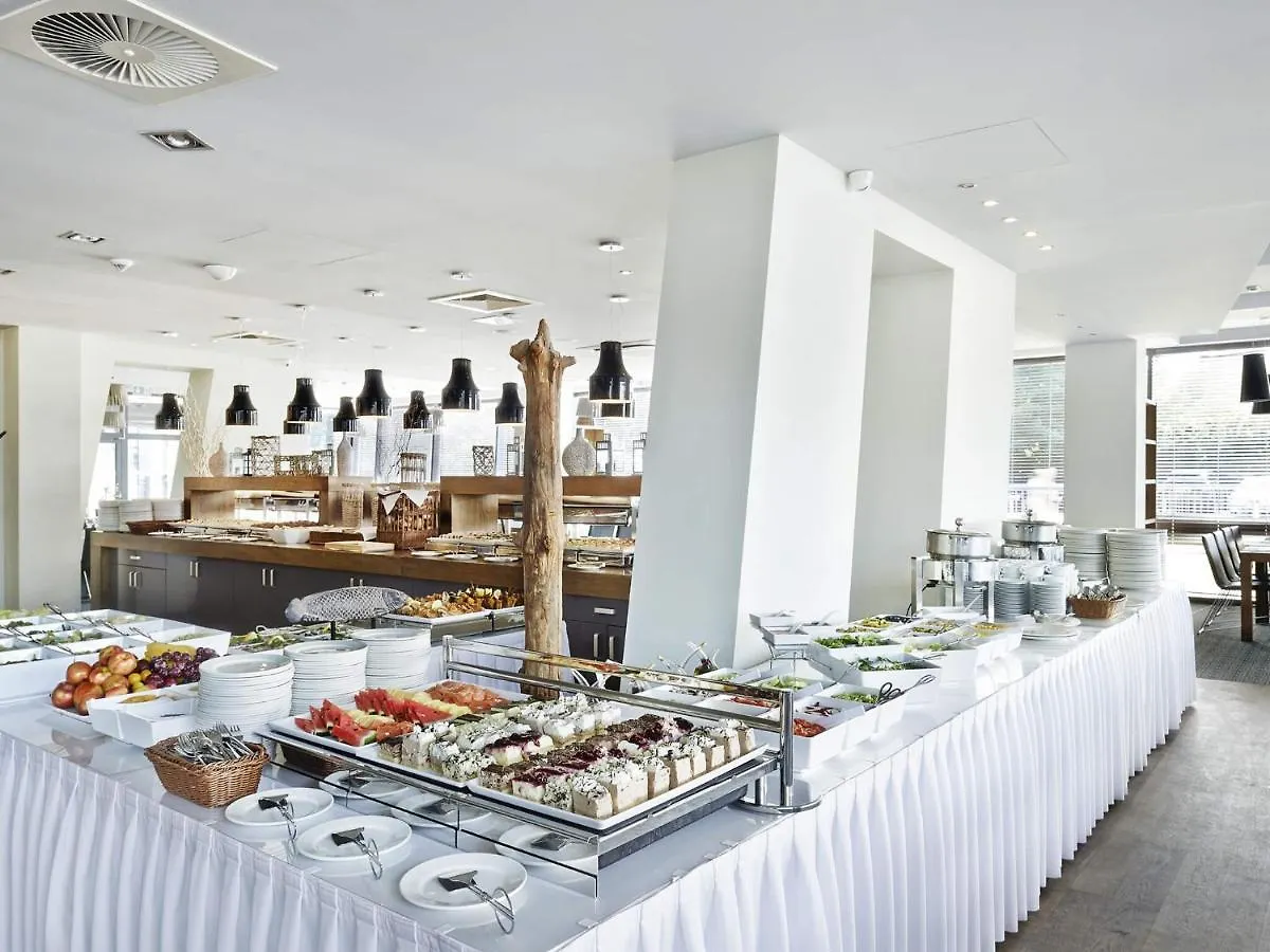 Vacationclub - Ultra Marine Apartament 27 Kołobrzeg 0*,  Polska